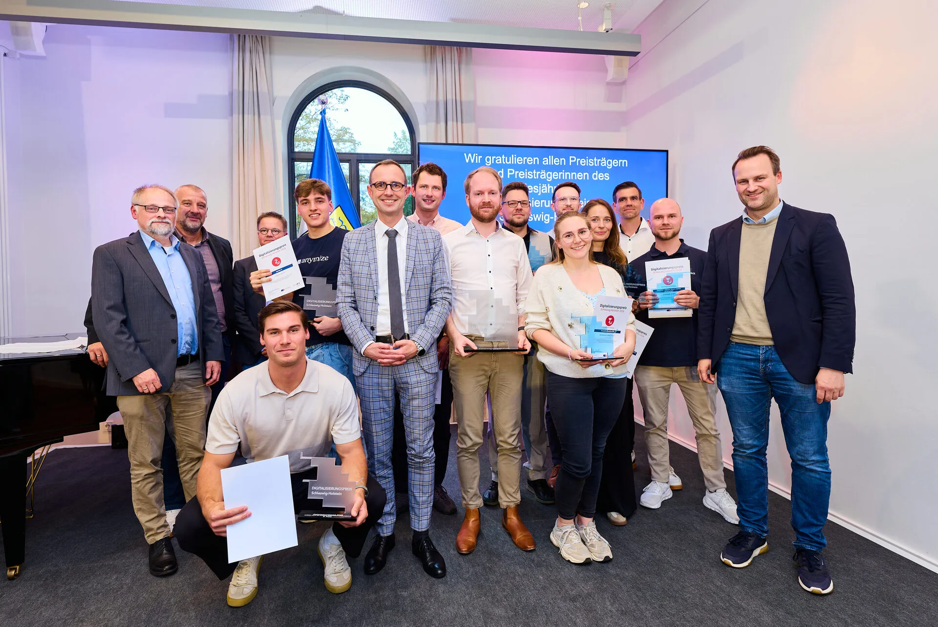 Winners of the 2026 Digitalisierungspreis with minister Dirk Schrödter